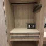 Moderna suite frente al lago cerca a la playa